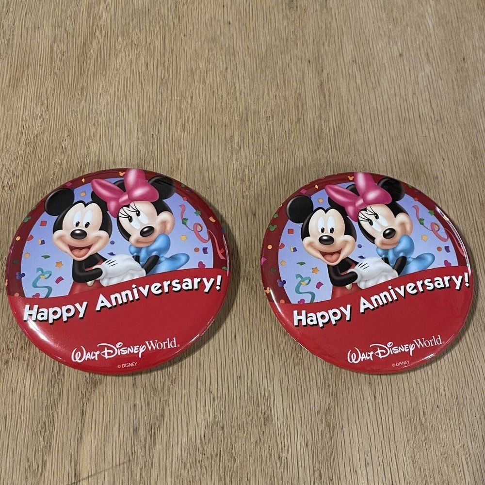 Disneyland Set of 2 HAPPY ANNIVERSARY Mickey Minnie Couples Button Pin! RETIRED!